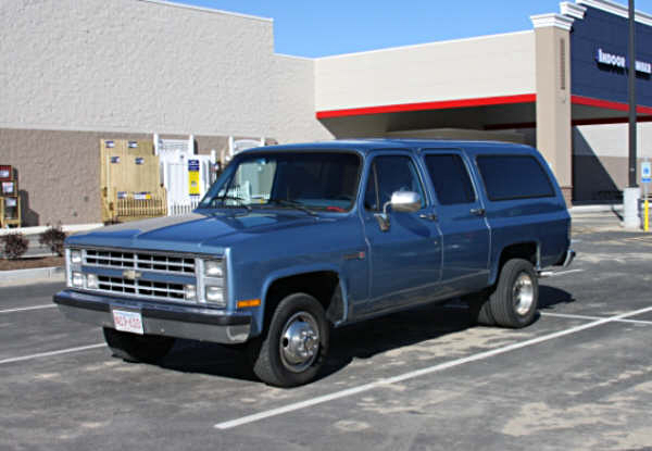 Suburban dually