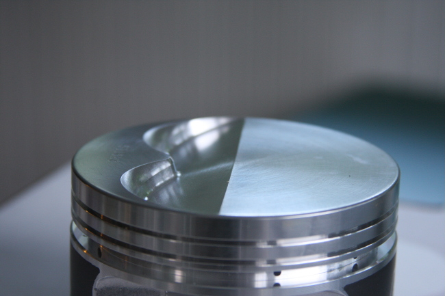 Weisco AMC 360 piston