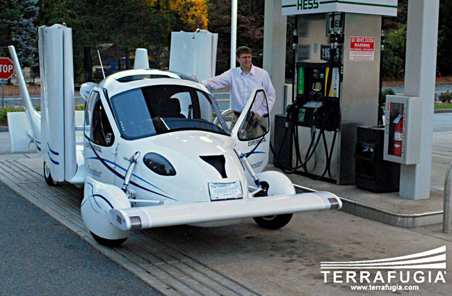 Terrafugia flying car