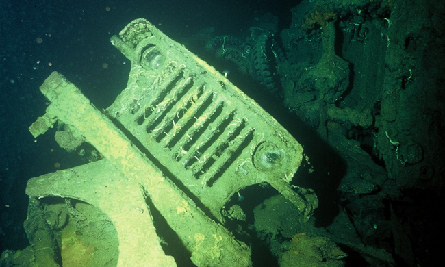 WWII Jeep on the ocean floor