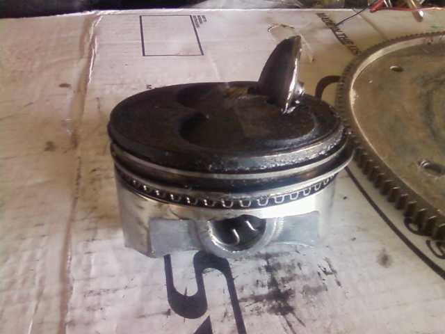 Valve planted in piston!