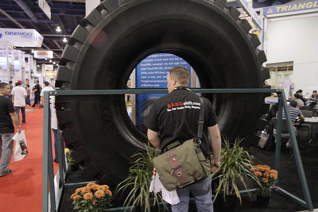 Lohnes and massive tire