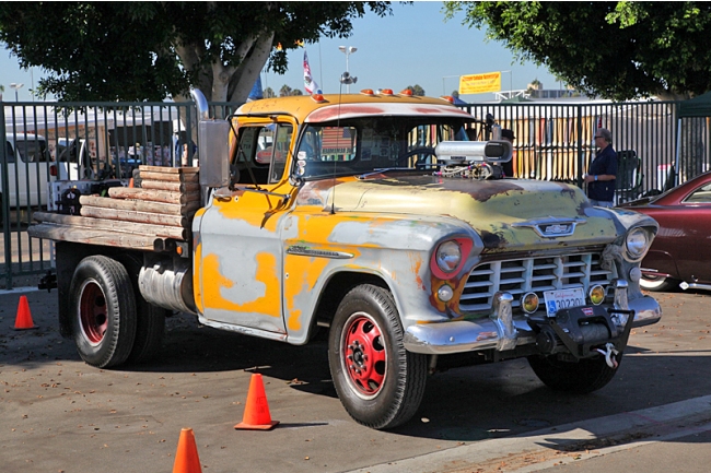 Awesome blown flatbed! Awesome blown flatbed!