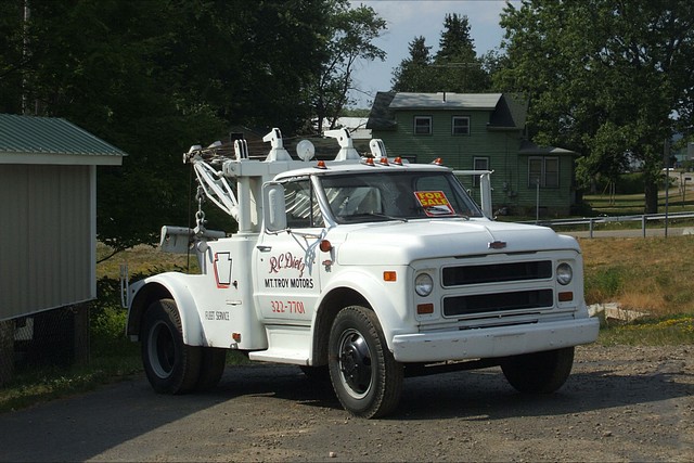 Brutus 1968 C50 wrecker