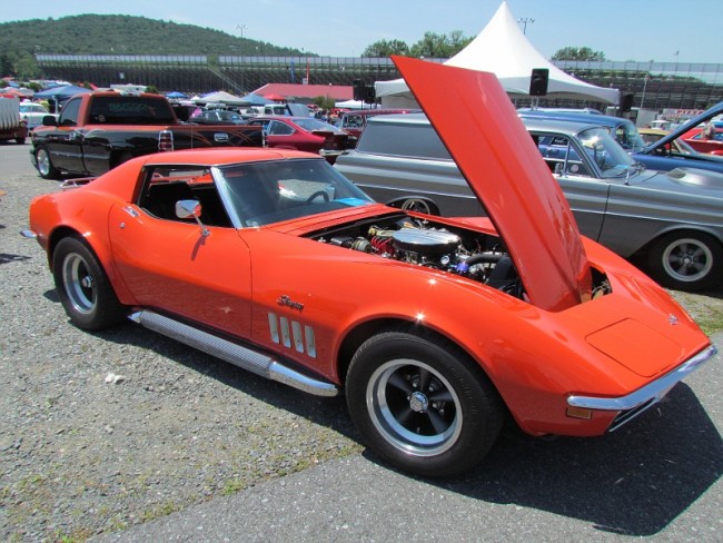 Nice big block 'Vette