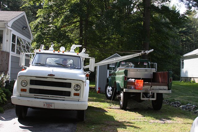 Brutus lifting Goliath