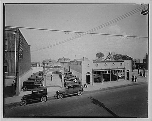 Old used car dealer Old used car dealer